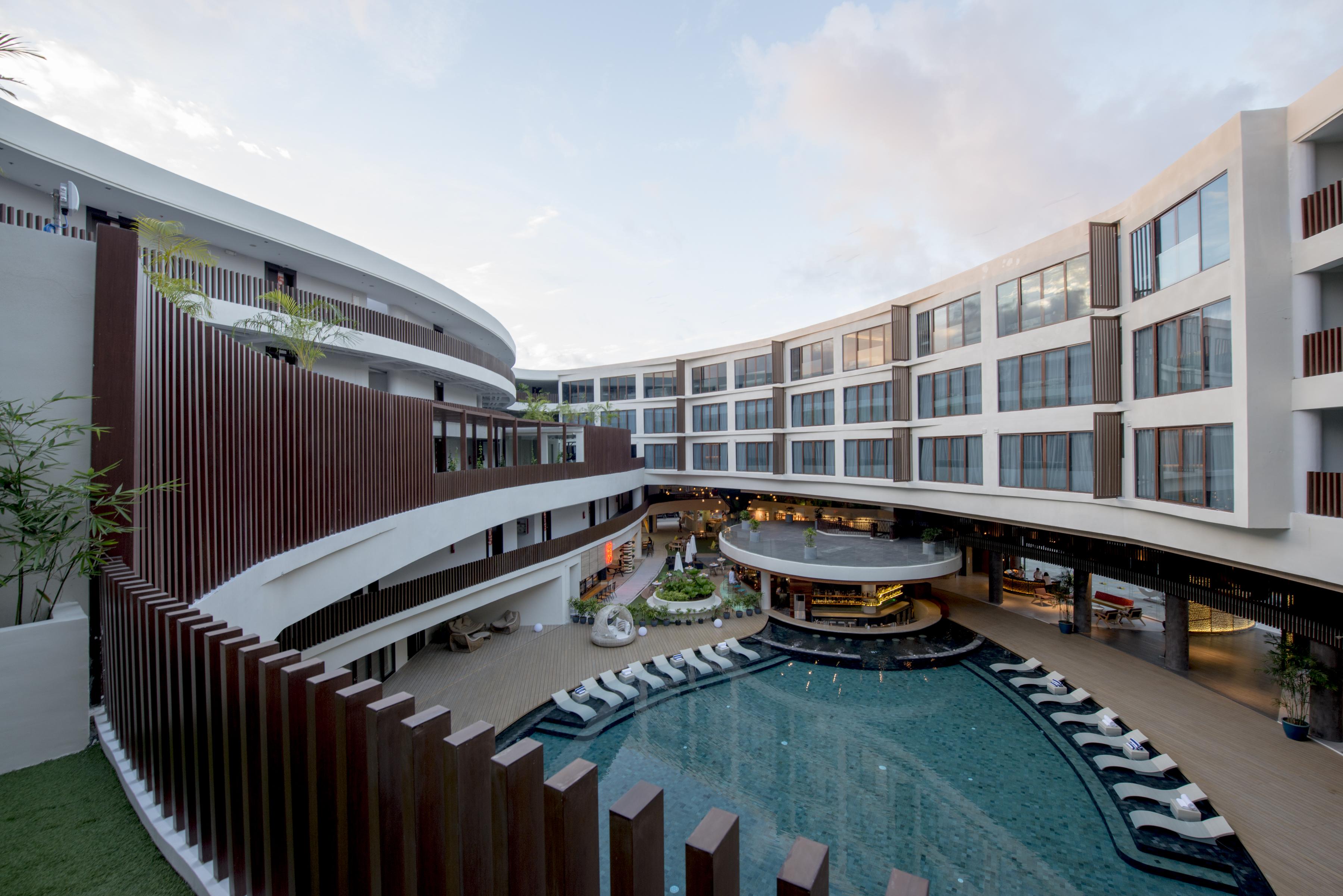 Hue Hotels And Resorts Boracay Managed By Hii Manoc-Manoc Exterior photo